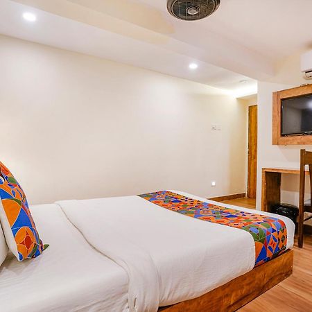 Fabhotel Grand Prime Nr Nesco Hotel Mumbai Exterior photo