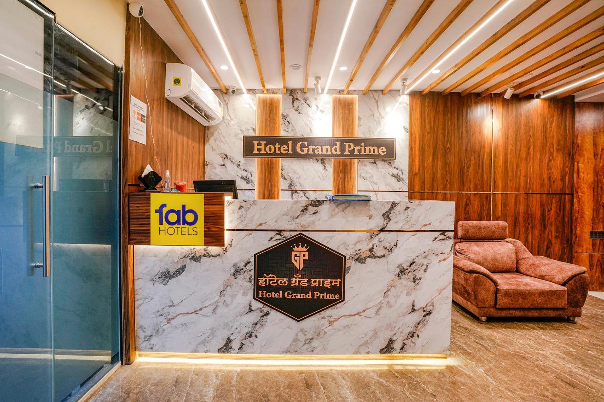 Fabhotel Grand Prime Nr Nesco Hotel Mumbai Exterior photo